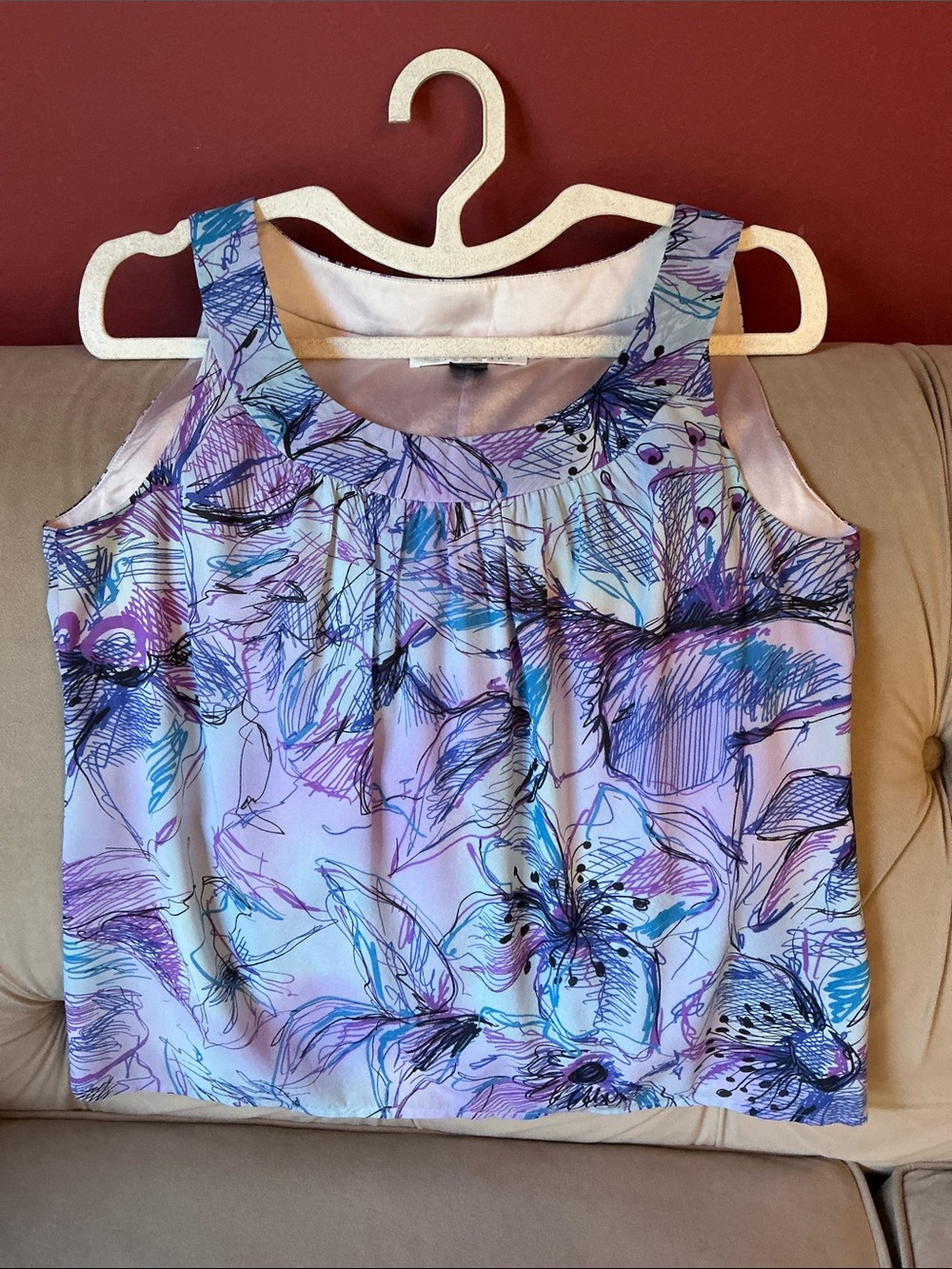 St. John Collection Silk Lavender Floral Sleeveless Blouse Reversible